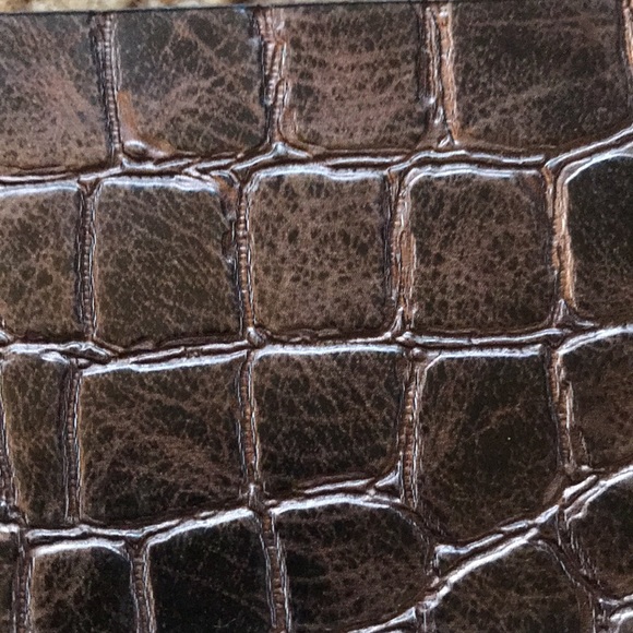 CHICO’S Crocodile Embossed Belt - Picture 10 of 13